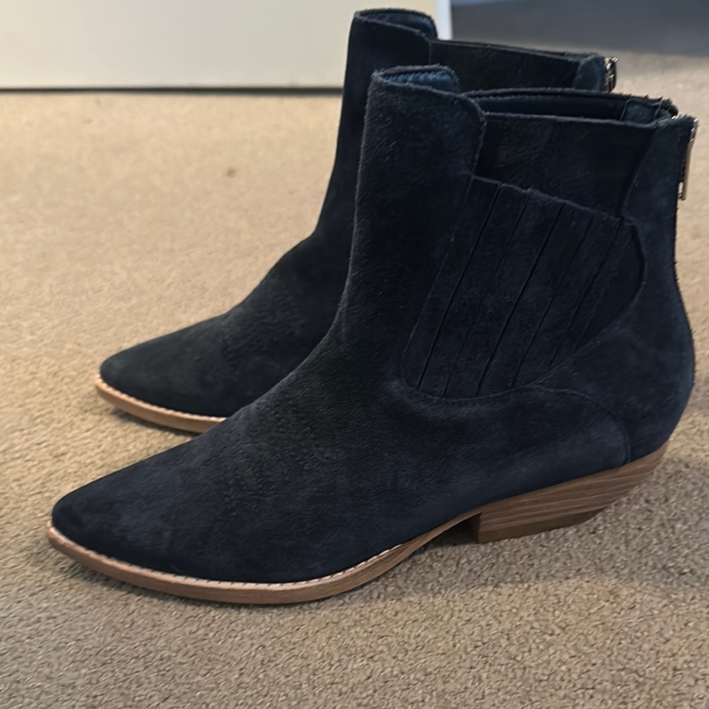 Silent D Ankle Boots
